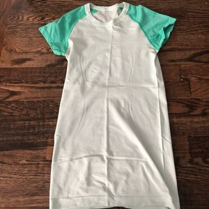 COPY - Lululemon swiftly tech short sleeve shirt